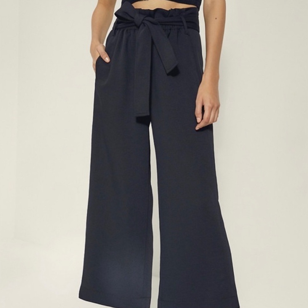 Aritzia Wilfred Paperbag Pant